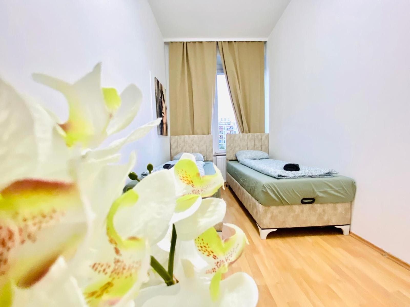 Bright 5Br Shared Apartment W Great Transport Link Vienne Extérieur photo
