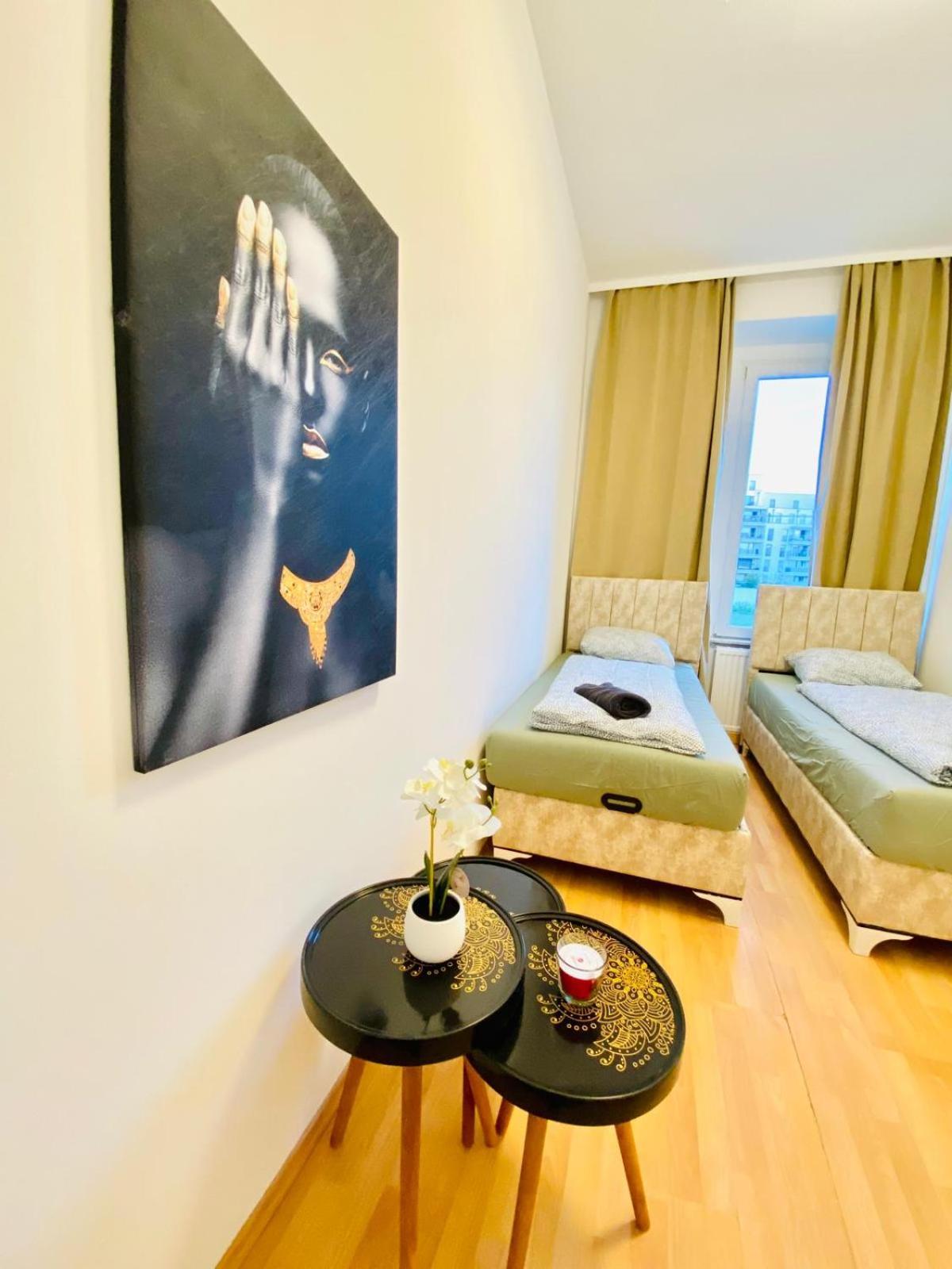 Bright 5Br Shared Apartment W Great Transport Link Vienne Extérieur photo