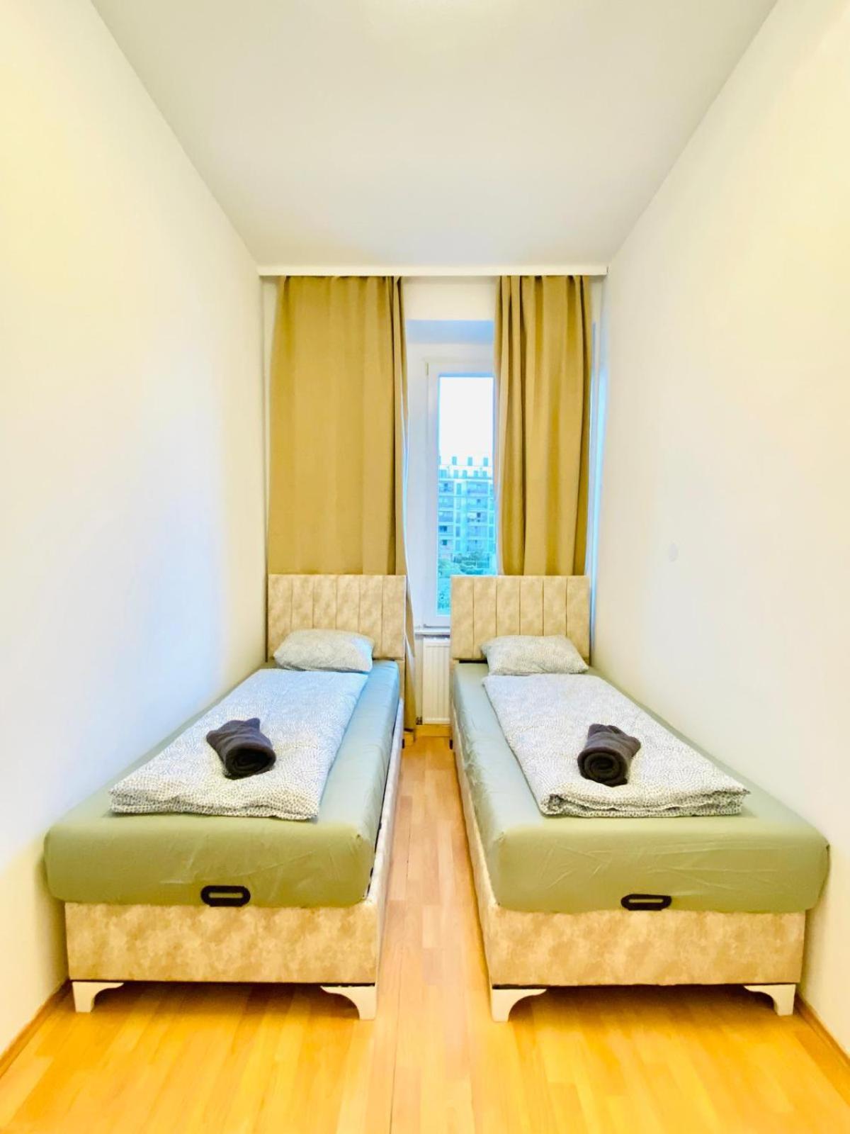 Bright 5Br Shared Apartment W Great Transport Link Vienne Extérieur photo