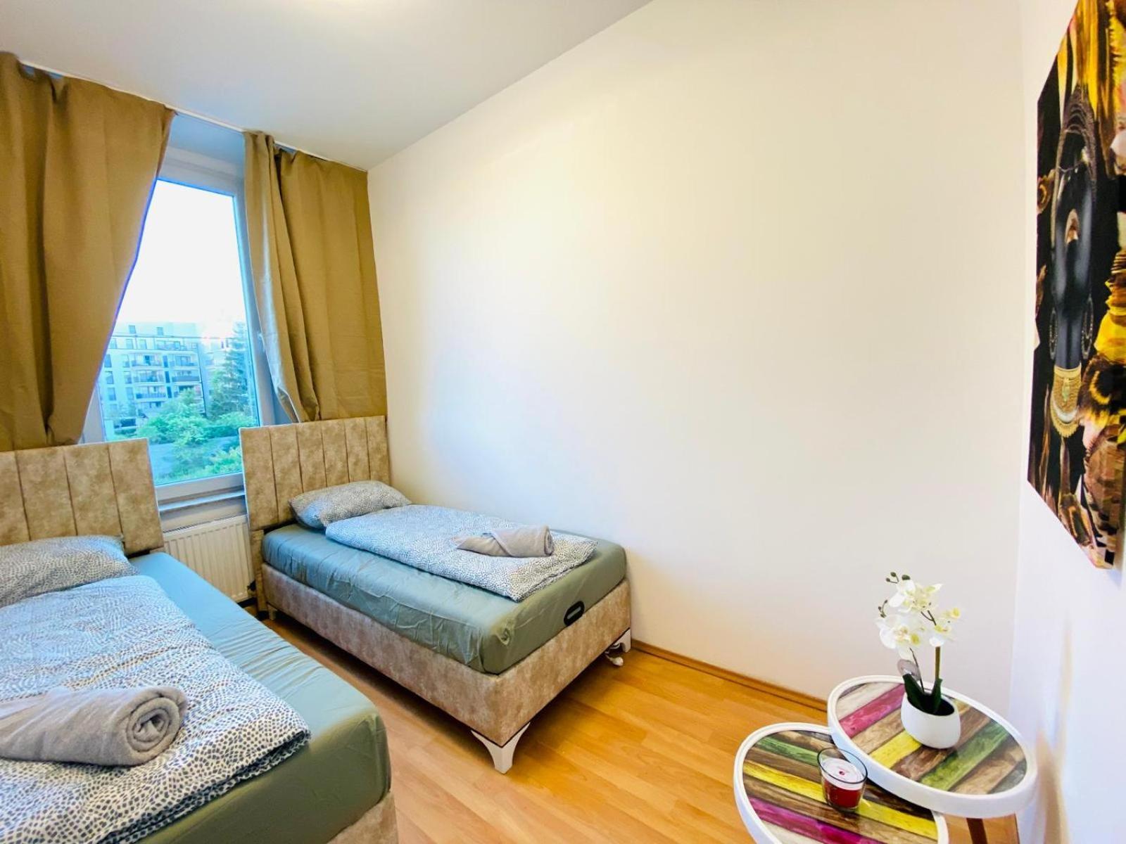 Bright 5Br Shared Apartment W Great Transport Link Vienne Extérieur photo